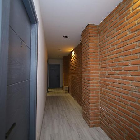 Four Rooms Тбілісі Екстер'єр фото